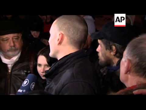 Released opposition leader cheered by supporters, comments