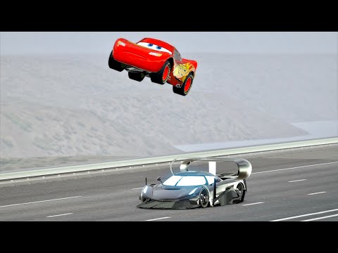 Koenigsegg 700+ Concept vs Lightning McQueen - Drag Race 20 KM