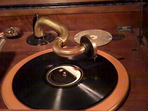 Bennie Krueger Kicky-Koo Roaring 20's.MP4