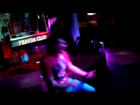 Air Guitar Russia 2011 Novosibirsk - Artem Momo