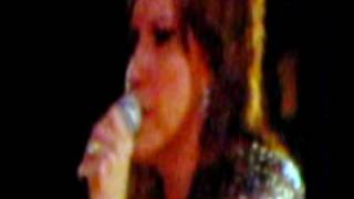 Martina McBride - 12 - I&#39;m Trying - Green Bay WI  3-27-2010