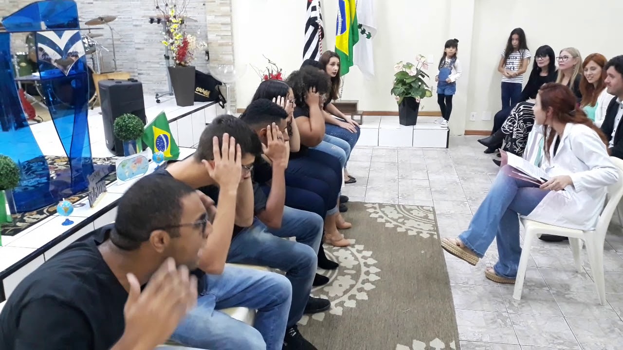 IMITOSE CRISTÃ  |  GRUPO DOS JOVENS - MISTÉRIO EVANGÉLICO CRISTO REINA