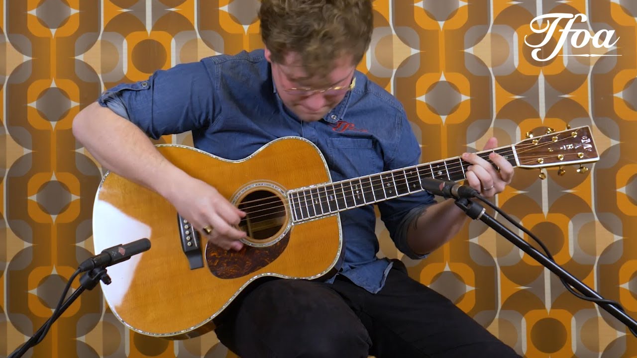 Martin 00042 2014 played by Milo Groenhuijzen | Demo @ The Fellowship of Acoustics