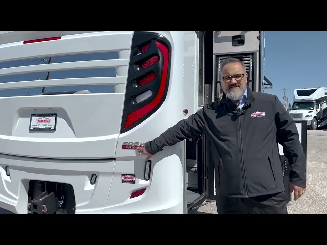 Preview image of 2023 Newmar Supreme Aire 4509 (17N221567) youtube video