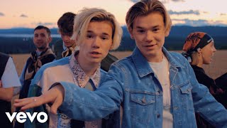 Kadr z teledysku Love You Less tekst piosenki Marcus & Martinus