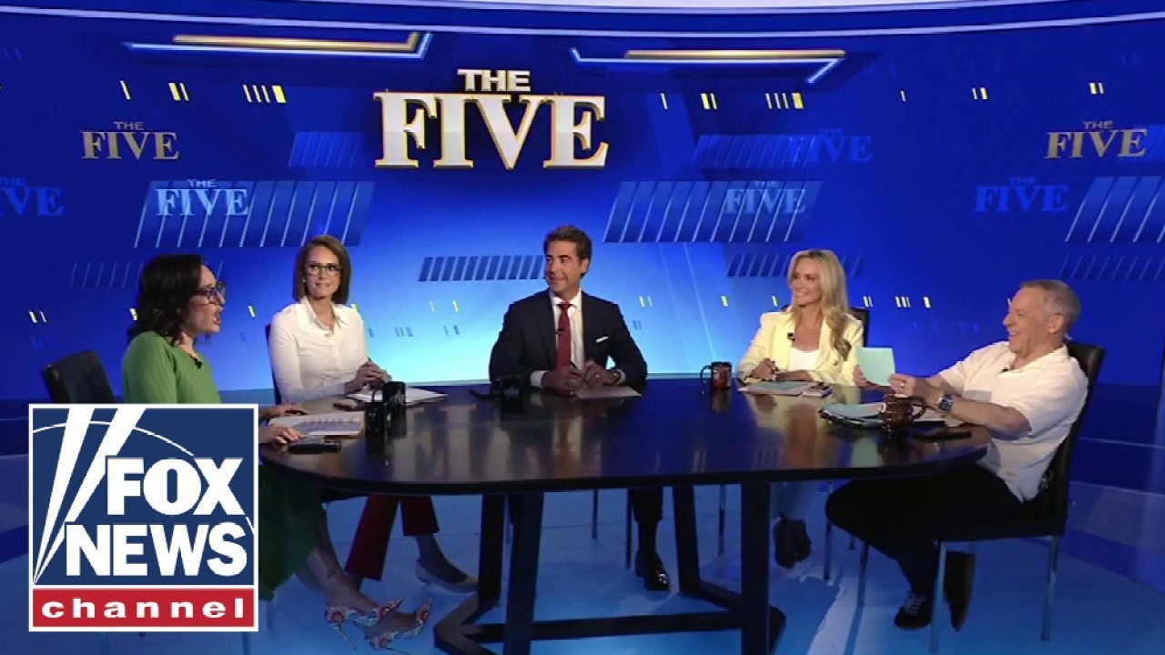 Jesse Watters REVEALS what he learned from watching 'The Smurfs'