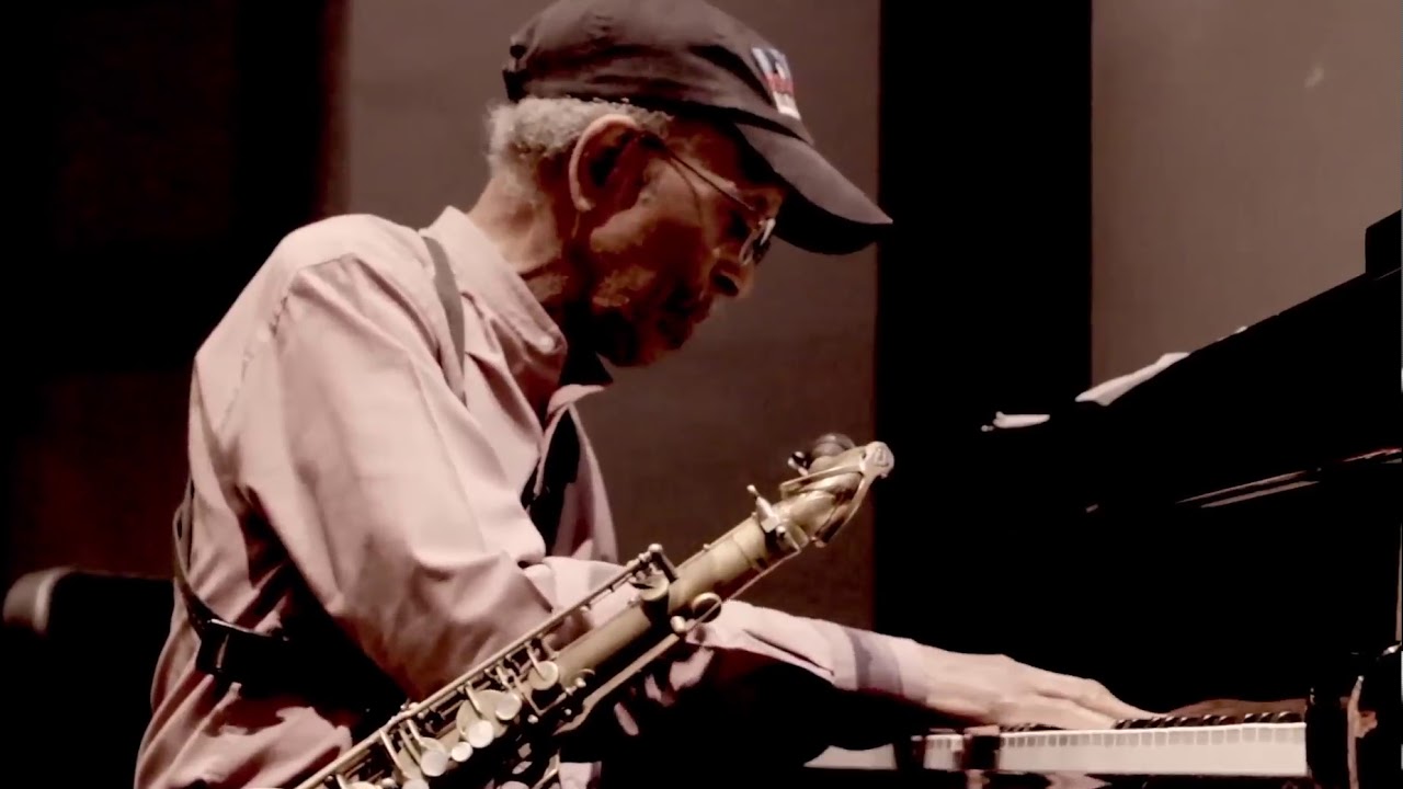 Mona's Mood - Jimmy Heath