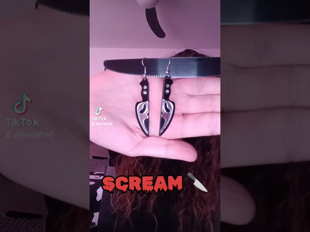 Vídeo relacionado con Pendientes de Neón Mujer Pendientes de Gota Luminosos de Acrílico Niñas Pendientes Años 80 Pendientes Retro Exagerados Joyería de Halloween Años 80 y 90 Accesorios de Fiesta (Púrpura)