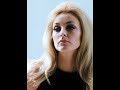 "THEME FROM VALLEY OF THE DOLLS" K.D LANG, SHARON TATE TRIBUTE (BEST HD QUALITY)