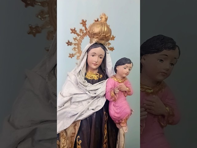 Vídeo relacionado con Inmaculada Romero IR Virgen del Carmen Figura 30 cm. Escultura patrona de los Marineros peana Estrellas Resina