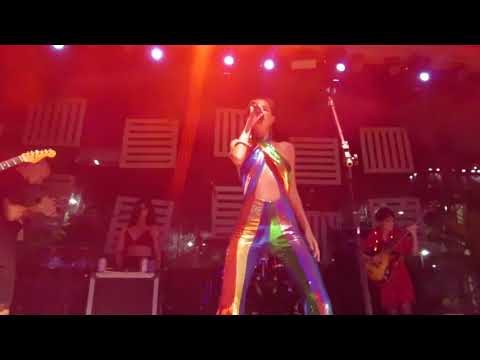 letrux @ hub rj: human nature