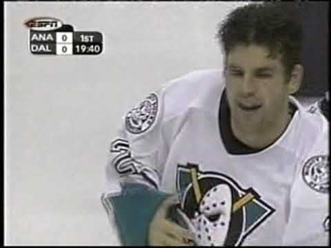 Todd Simpson (Anaheim Mighty Ducks) vs Bill Guerin (Dallas Stars) October 8, 2003