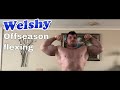 250lbs offseason bodybuilder morning flexing