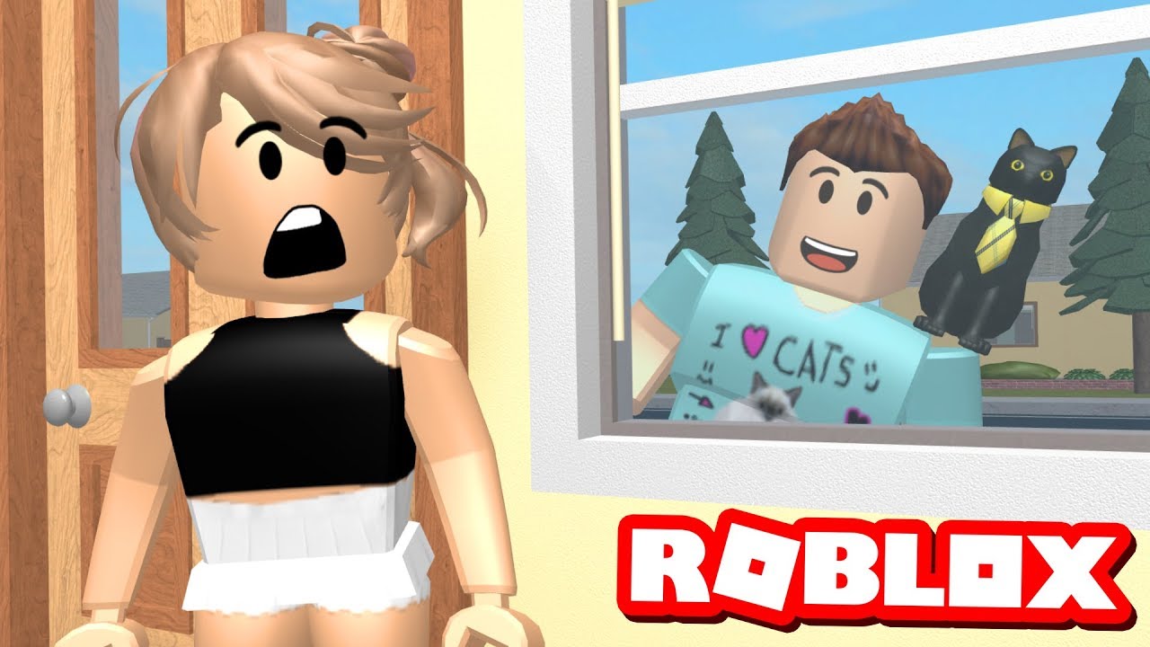 VISITING MY FANS' HOUSES IN ROBLOX!