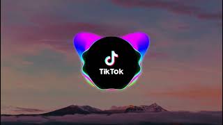 Download lagu Masih Mencintainya Remix - Papinka - Tik Tok 2022 mp3