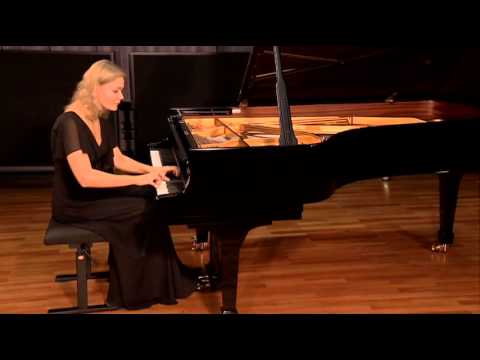 Anastasia Yasko plays A. Ginastera "Danzas Argentinas" - 1