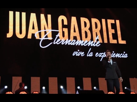 David Bisbal en el homenaje a Juan Gabriel