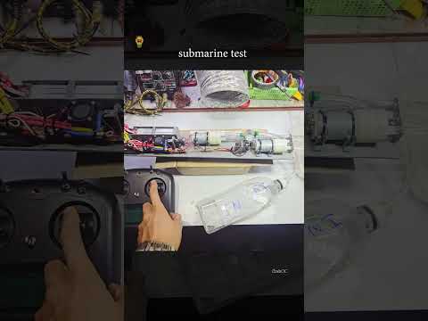 test the diving and surfacing modes of the rc submarine #diy