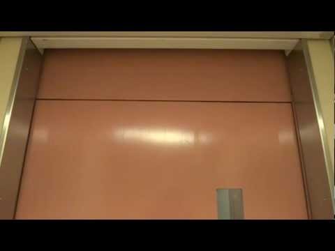 old KONE Roped Hydraulic elevator @ Matrosbacken 26, Stockholm, Sweden.