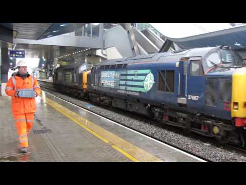 Class 37s at Reading 16 January 2014