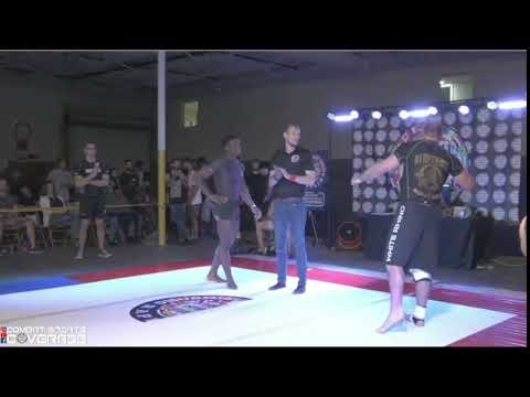 Part of match Phil Dunlap vs UFC fighter Philip Hawes