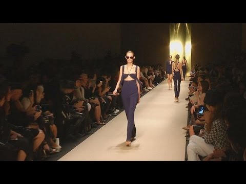 Corrie Nielsen y Marcel Marongiu en la Semana de la Moda de París - le mag