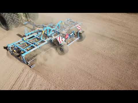 Presowing cultivator Farmet Kompaktomat K 700 PS