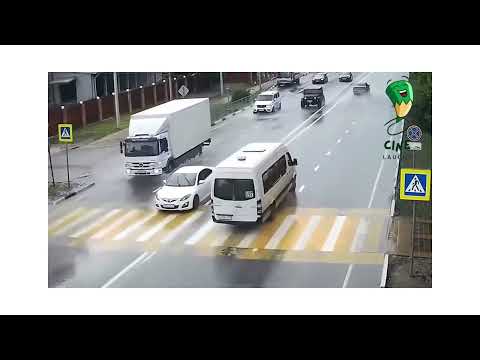 Idiots on Roads || Funny Accidents || Trips and Fails