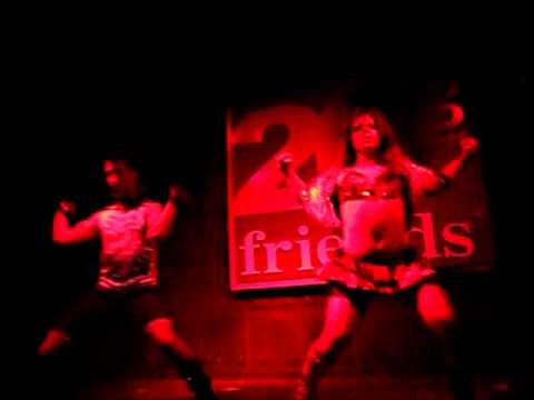 Lohanna La Close    When I Grow Up vs Get Closer Boate Friends