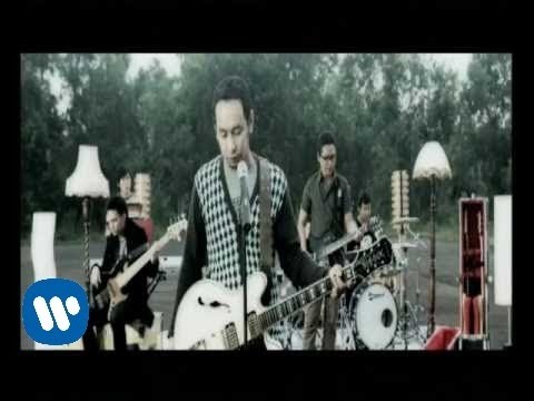 Jikustik - "Melupakanmu" (Official Video)