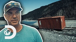 Dustin’s Entire Supply Gets Stuck In A Dangerous Thawed River | Gold Rush: White Water