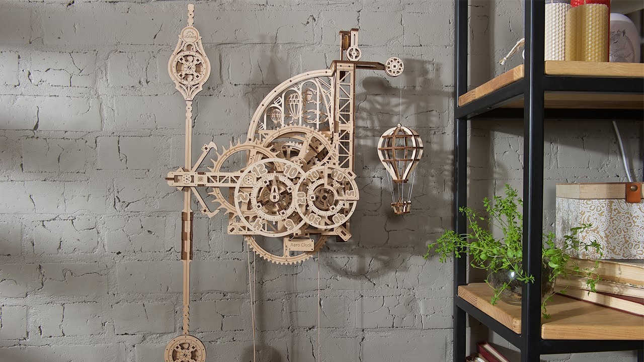 Ugears 3D dřevěné mechanické puzzle Nástěnné hodiny Aero - poškozený obal