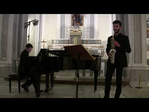 Alessandro e Gabriele Laura - Oblivion (A. Piazzolla) - Concerto per la Fondazione "Ghenie Chapels".