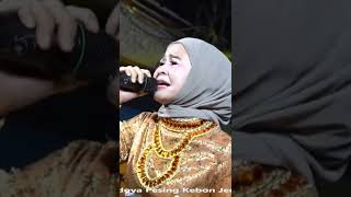 Download lagu ella latah  II satu pondok dua cinta #dangdut #siarstudio #hiburan mp3