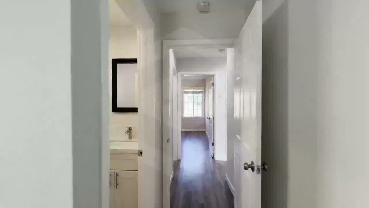 Video Tour Thumbnail