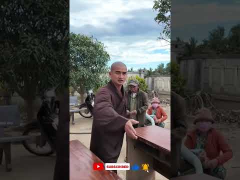 Cách từ thiện của thầy thật dí dỏm! #lacha