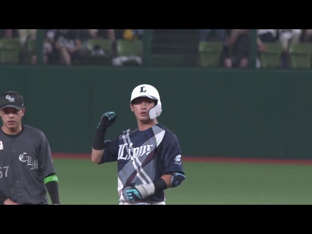 【5回裏】反撃の一打!! ライオンズ・岸潤一郎 レフトへのタイムリー2ベースヒットを放つ!! 2024年7月7日 埼玉西武ライオンズ 対 千葉ロッテマリーンズ