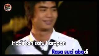 Download lagu Karaoke IKATAN CINTA  No Vokal  ST12 mp3