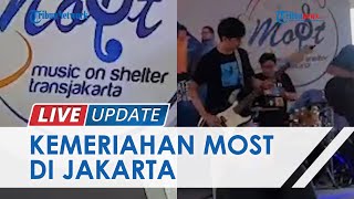 Download lagu TransJakarta Ajak Masyarakat Perangi dan Tangkap Pelaku Pelecehan Seksual di Dalam Bus mp3