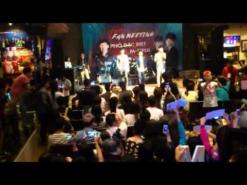 Offline Phở Đặc Biệt và nhóm M-Tiful