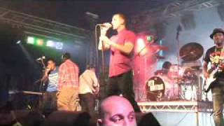 Kid British (our house is dadless)  Live at Wickerman 09