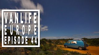 Vanlife Vlog: New Year's with Friends and 2018 with the Police