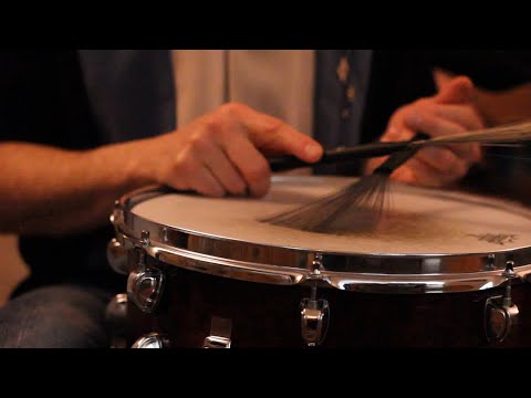 The Lincolns - "Red Cadillac, Black Moustache" (Warren Smith Cover)