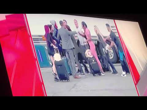 The raw women’s champion Bianca Belair entrance with Asuka & Alexa Bliss on #RAW November,7,2022