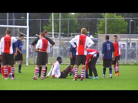 B2 2012-09-15 RKAVV B2 - Blauw Zwart B1