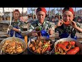 Fisherman Dagang Eats Spicy Octopus Breaded Crab Mussels Lobster King Razor Clams And Scallops