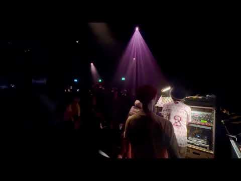 King Shiloh Soundsystem - All Praises To Thee & Dub & Recession ( XXl mix) @ de helling (nl) 080924