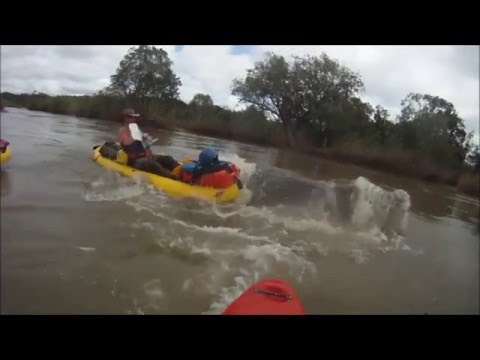 LUGENDA Expedition 2012 Hippo Attack in Kayaks