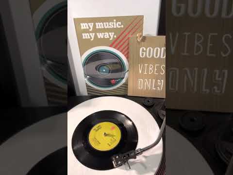 The Three Degrees - Year Of Decision ( Vinyl 45 ) From 1973 .