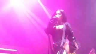 Download lagu Becky G - Dura mp3